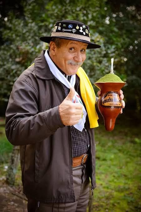 1 ano de erva-mate pro casal